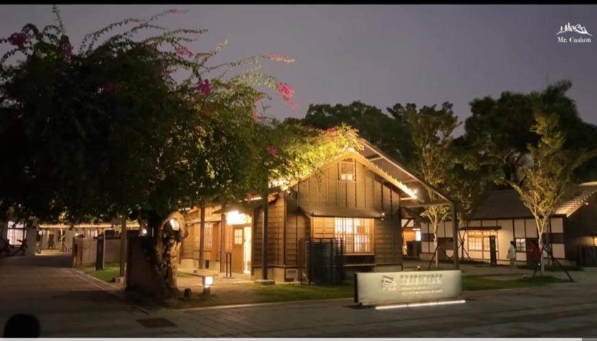 Ningcui Business Hotel Taichung Exterior photo