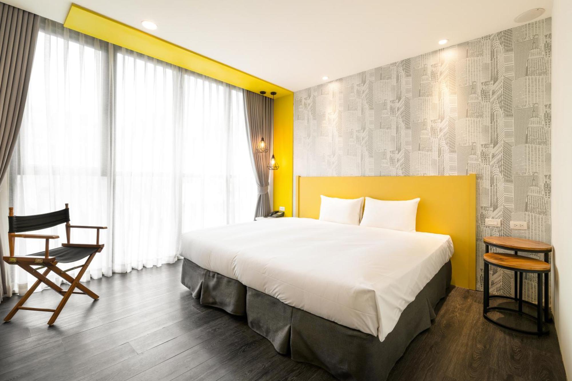 Ningcui Business Hotel Taichung Exterior photo
