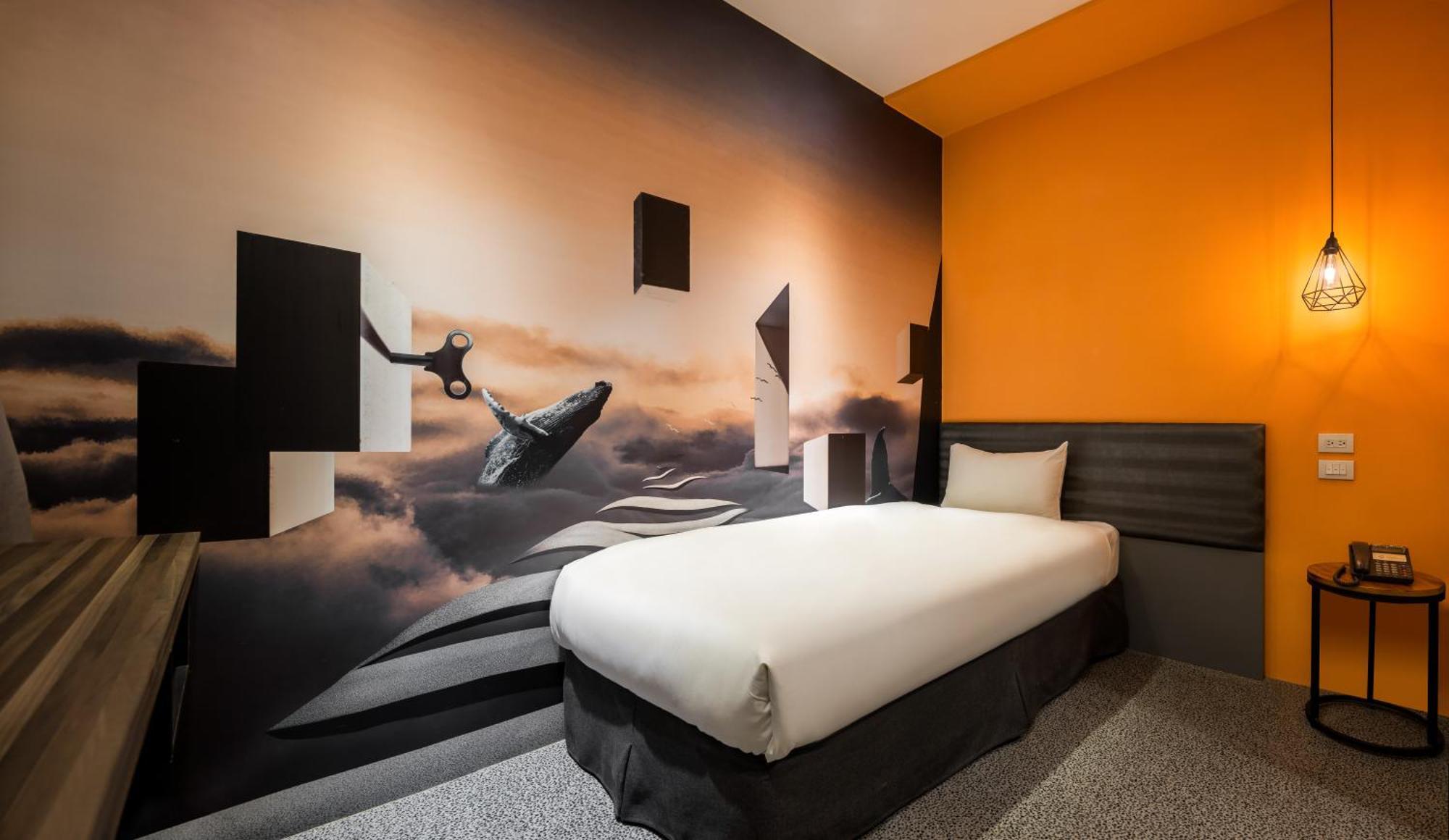 Ningcui Business Hotel Taichung Room photo