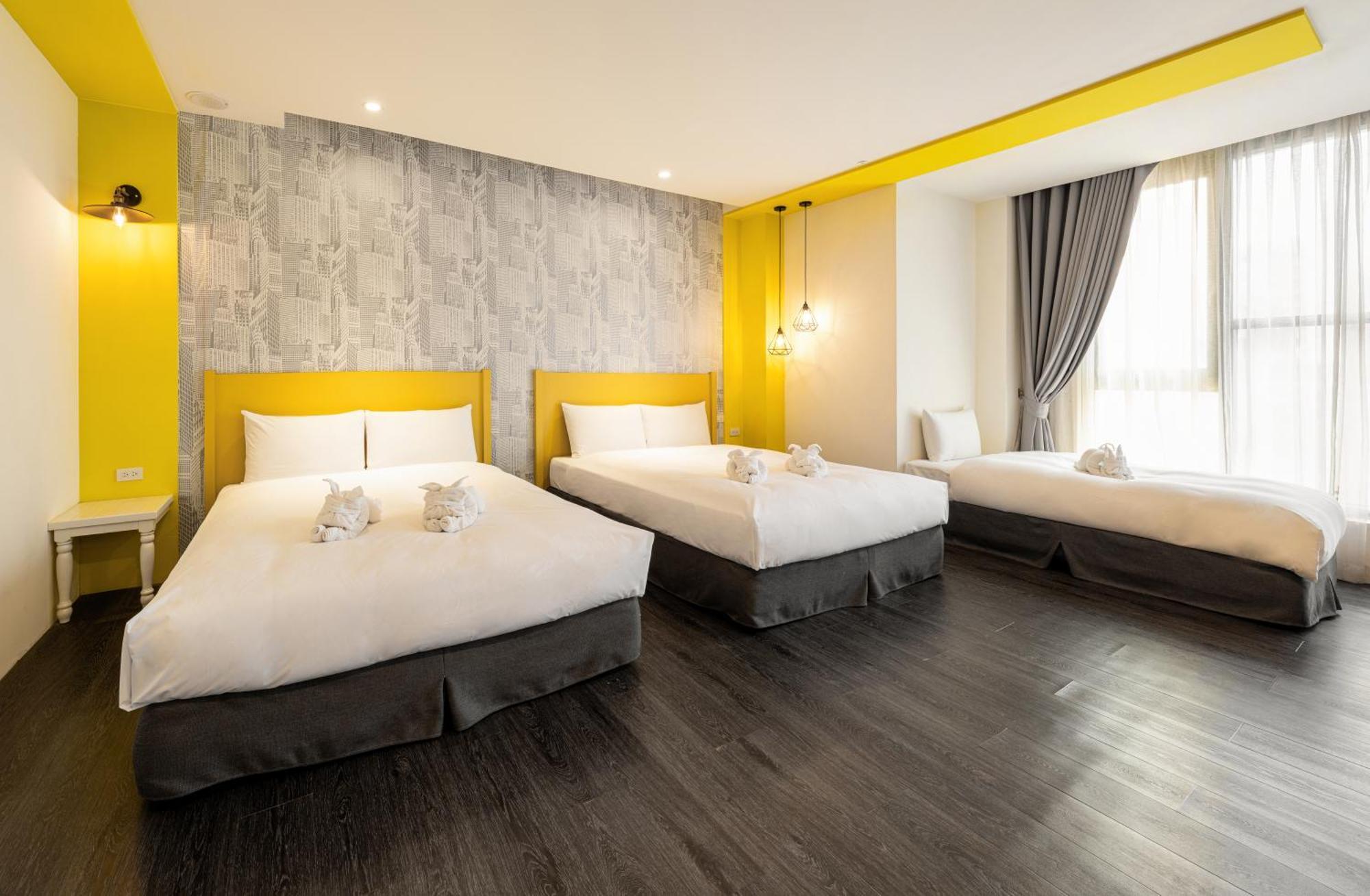 Ningcui Business Hotel Taichung Exterior photo